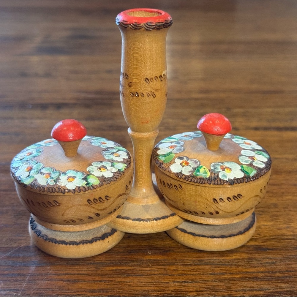 Wooden salt and pepper Well Toothpick Caddy Vintage Handmade Hand painted